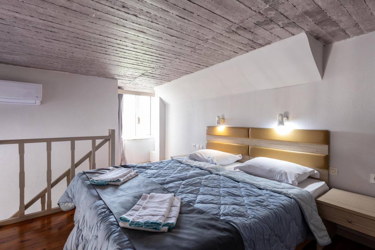 Aparthotel Banana Moon Adelianos Kampos Exterior foto